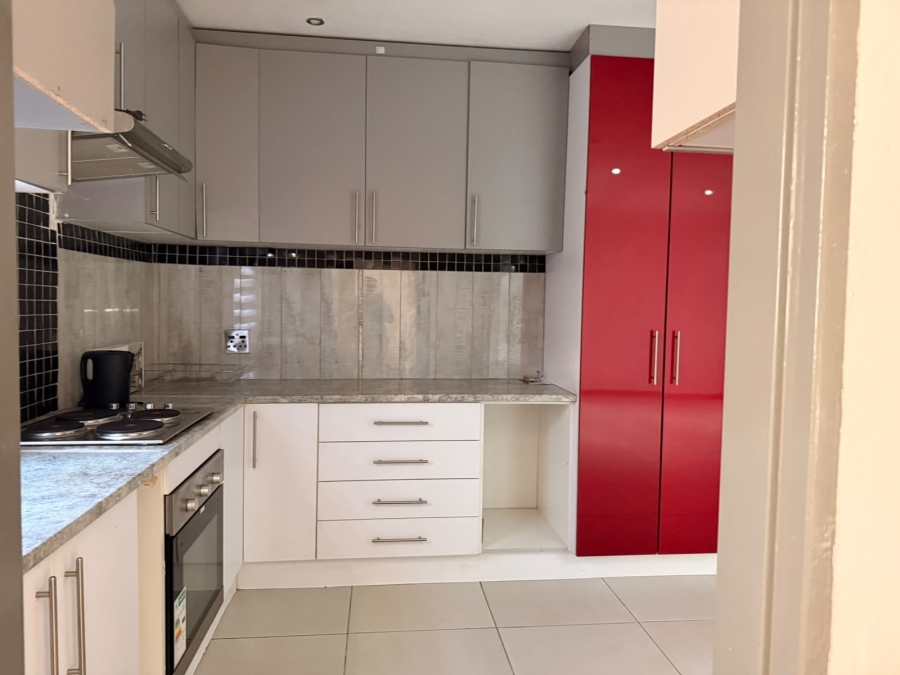 5 Bedroom Property for Sale in Waterkloof North West